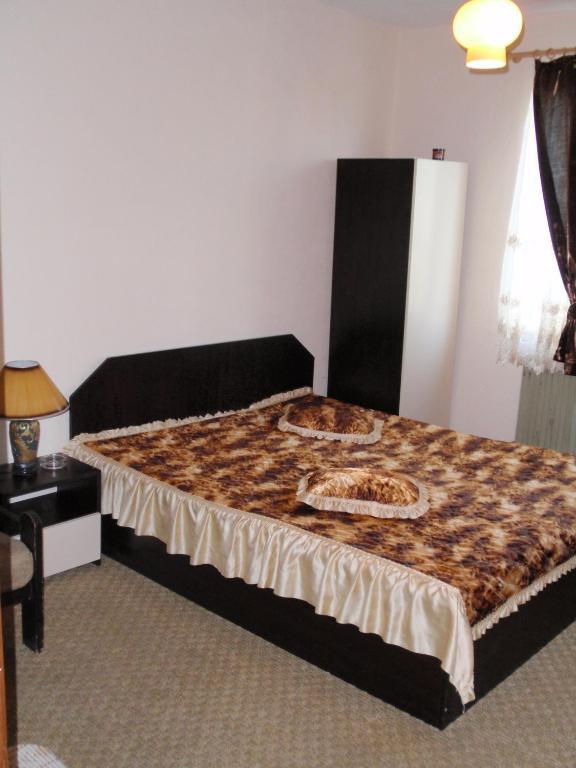 Family Hotel Natalis Hisarea Cameră foto